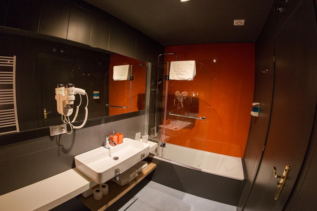 Apartamento Sombrereria Rimbombin Burgo Cameră foto